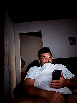 tarra122 - Tarra122's free webcam - UK Sex Cams