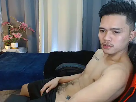 yournaughtytwink_69 (M young) - hello let's have some fun!!!