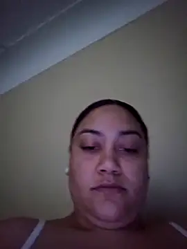 honeeyyy_pot - Honeeyyy_pot's free webcam