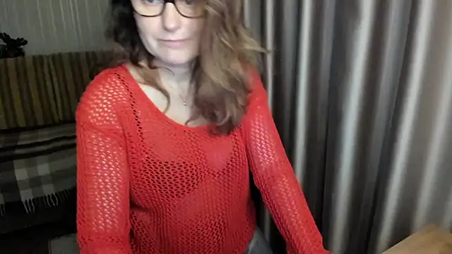 lauraoven - Lauraoven's free webcam