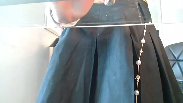 3littles - 3littles's free webcam - UK Sex Cams