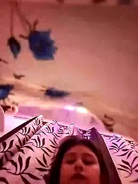 hottie_nivi - Hottie_nivi's free webcam - UK Sex Cams