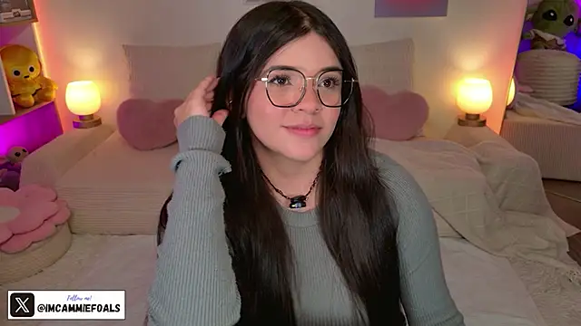 cammiefoalss - Cammiefoalss's free webcam - UK Sex Cams