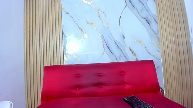 Luluu_08 live sex cam