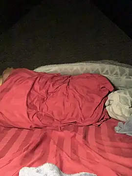 Luna_Babyyy's Stripchat show and profile