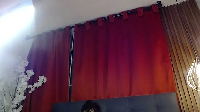 aurora__johansson webcam