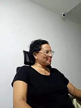 dalia_milf_co - Dalia_milf_co's free webcam - UK Sex Cams