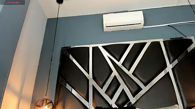 esmeralda__18 - Esmeralda__18's free webcam - UK Sex Cams