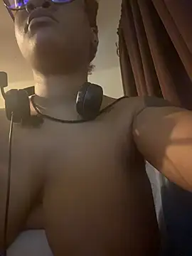 nickytheehawtie webcam