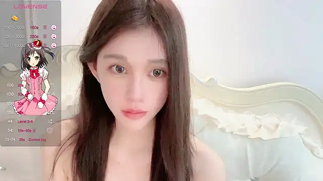 美女Yaooooo-Y在线直播