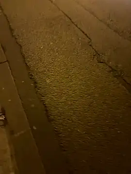 nanaisbackk live cam profile