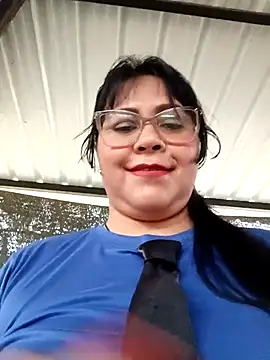 Dirty-Momm-Divorced-Hot