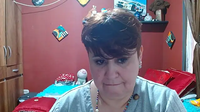 sasharosee2 (F milf) - PAnty Off in Doggy 🌸