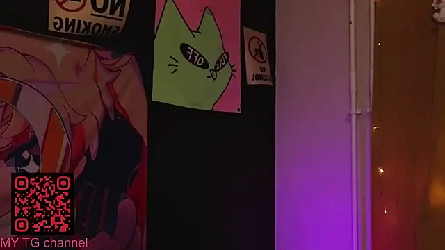 aurisinst (F young) - show my collarbone