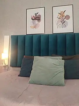 madisonsmiith (F milf) - oil body in thong