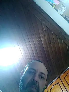 leocesar37 - Leocesar37's free webcam - UK Sex Cams