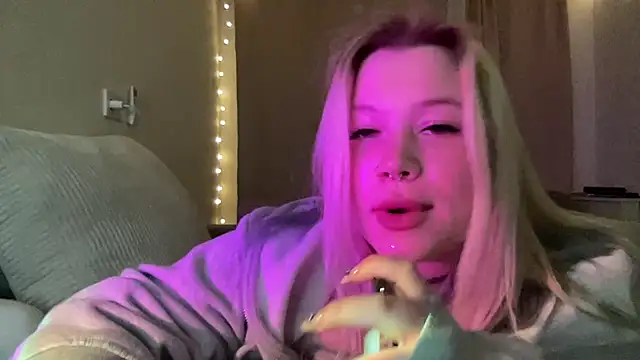 Lulu_Di live sex cam