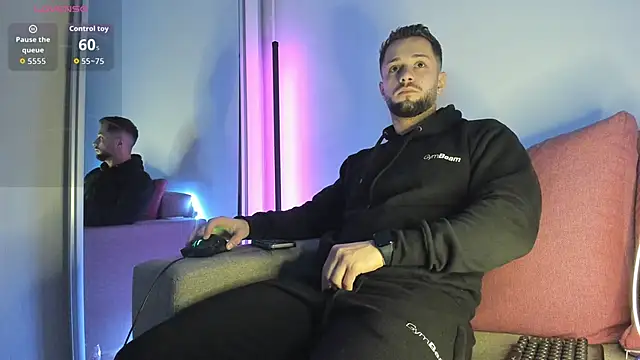 nicholasX1 live sex cam