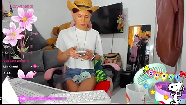 lawrncesofiets - Lawrncesofiets's free webcam - UK Sex Cams