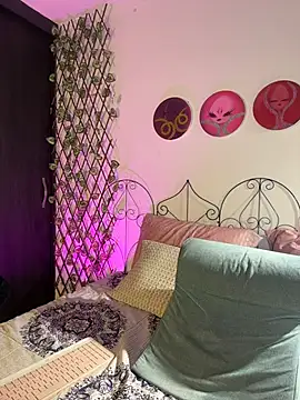 avelyne - Avelyne's free webcam - UK Sex Cams