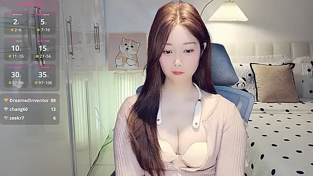 美女Xiaotantan-99在线直播