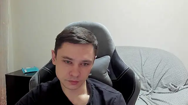 alexmansuper - Alexmansuper's free webcam - UK Sex Cams