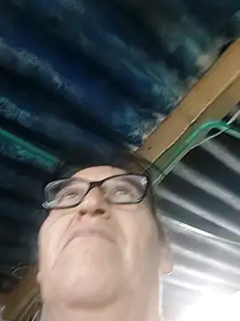 clarita_01 - Clarita_01's free webcam