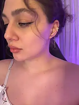 your_insomniya - Your_insomniya's free webcam