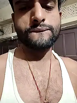 PRIYANHU@xh live sex cam