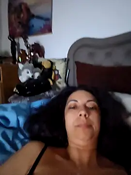 naughty69curls - Naughty69curls's free webcam - UK Sex Cams