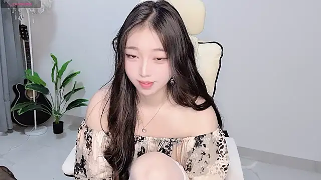 美女Yukiy8877在线直播