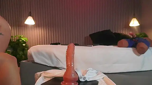 eriklein - EriKlein's free webcam