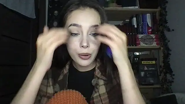 Yuna5343 live sex cam