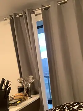 holyeroticss - Holyeroticss's free webcam