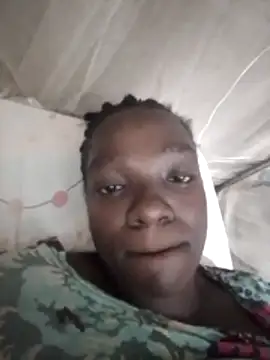 Webcam Model (shape30)  is live.Free join now!