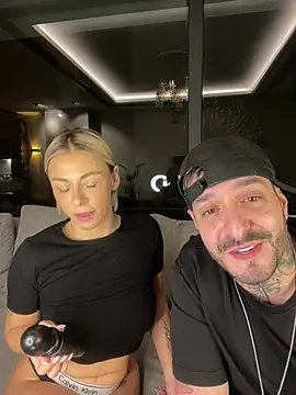 porno chat room SexOnMyLvL