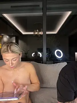 porno chat room SexOnMyLvL