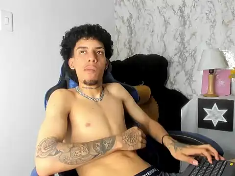 Ryder-Stone live sex cam