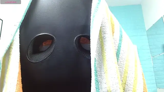 draxblade09 (M twink) - Wet my soft penis