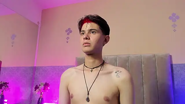 Derek_Sinn webcam