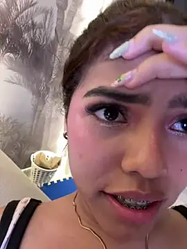 KellyOlsenbe live sex cam