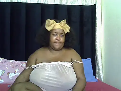 bustyboobies7x - BustyBoobies7x's free webcam - UK Sex Cams