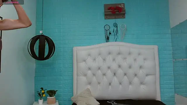 DraxBlade09's live cam