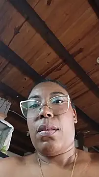 channeldelacroix - ChanneldelaCroix's free webcam - UK Sex Cams