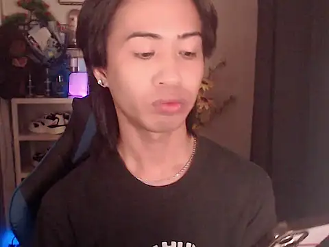 erin_23 - Erin_23's free webcam - UK Sex Cams