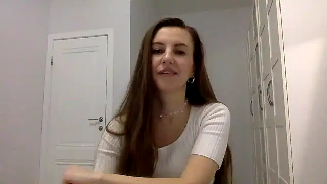 melivorra - Melivorra's free webcam - UK Sex Cams