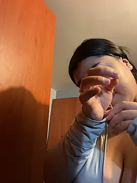 Webcam Model (Tokio_Sakura)  is live.Free join now!