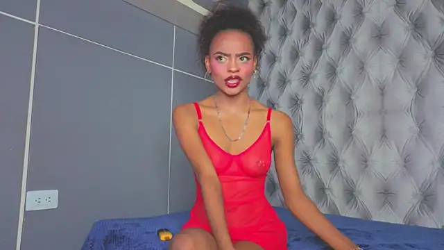 hilary-banks (F teen) - rub  pussy close up