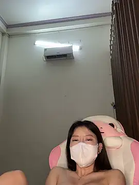 wang1472581 (F young) - 1000