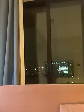 holyeroticss live sex cam